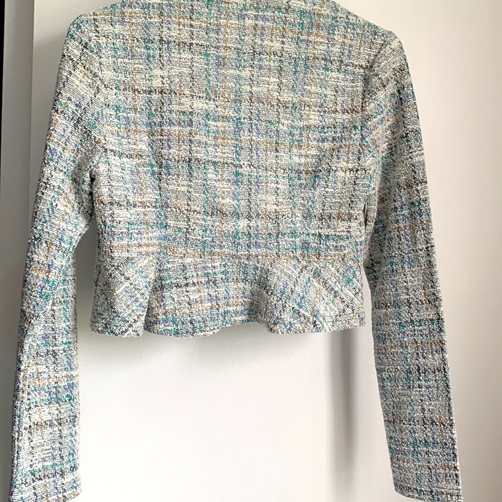 Belle Poque cropped blazer/cardigan with sparkly silver thread size small - Picture 3 of 6